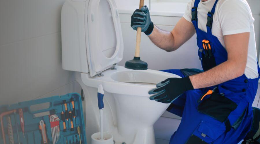 Professional bathroom faucet installation in Moca, PR